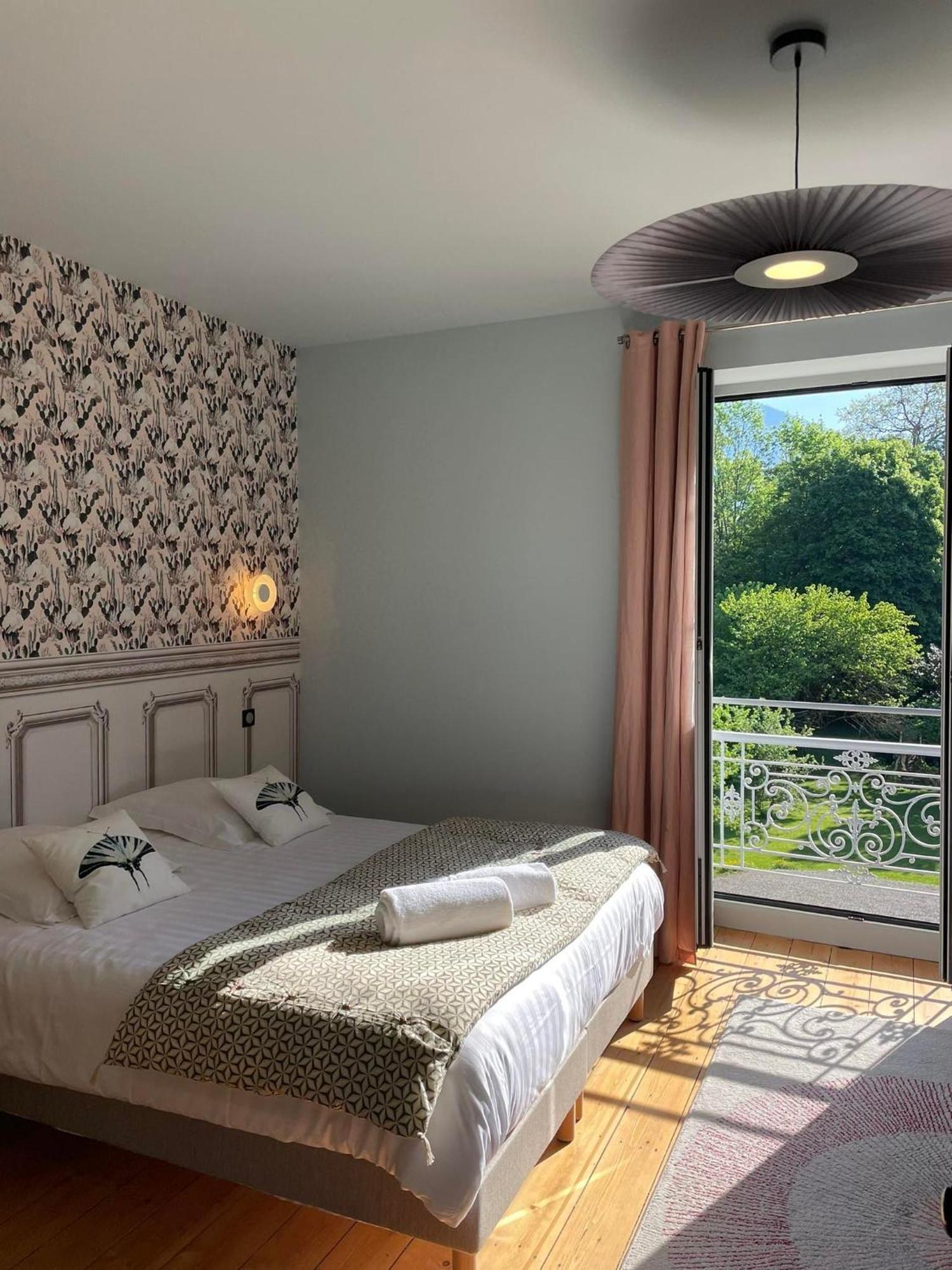 Domaine Clairfontaine Noyarey - Suites Junior Bagian luar foto