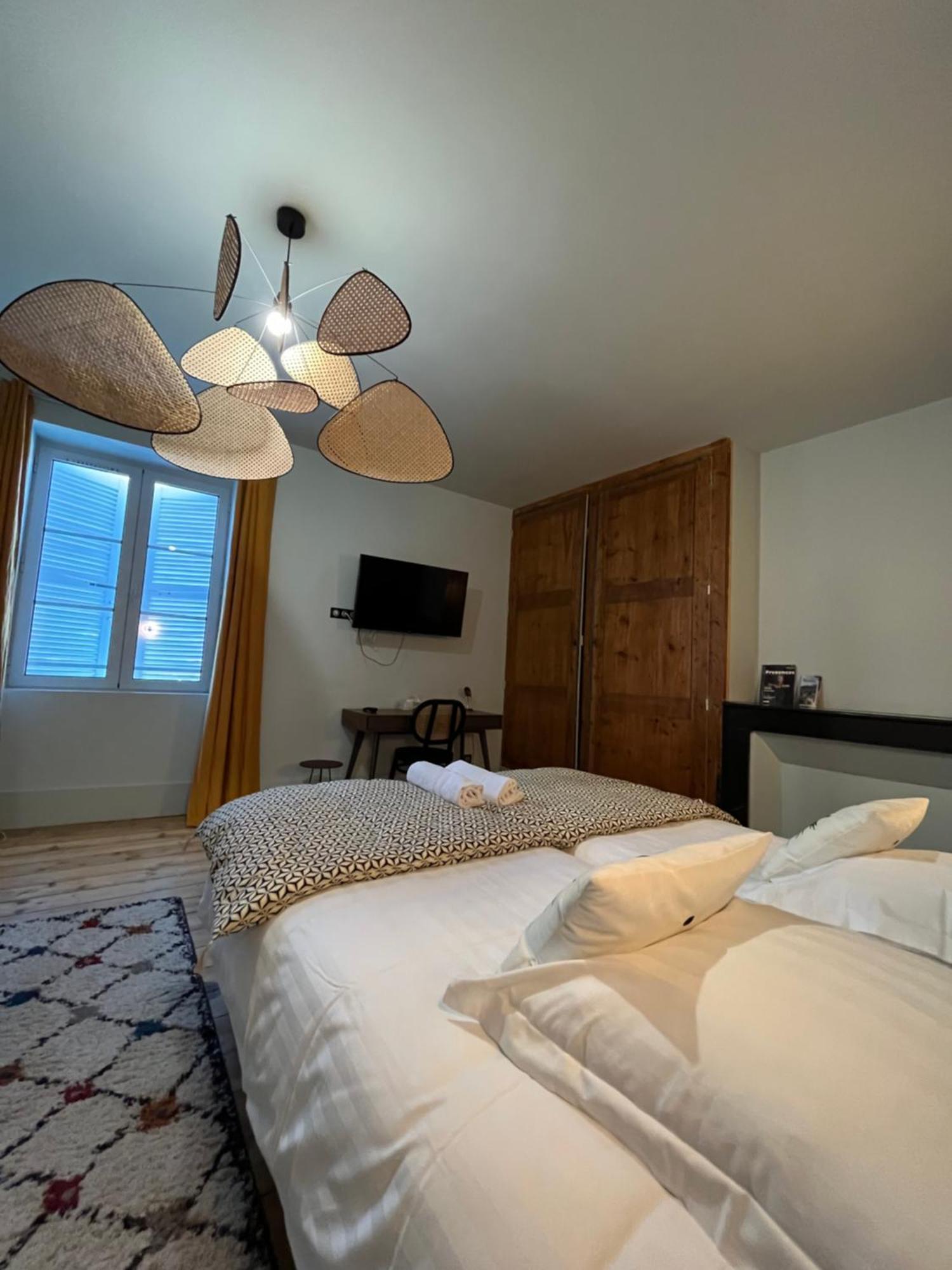 Domaine Clairfontaine Noyarey - Suites Junior Bagian luar foto