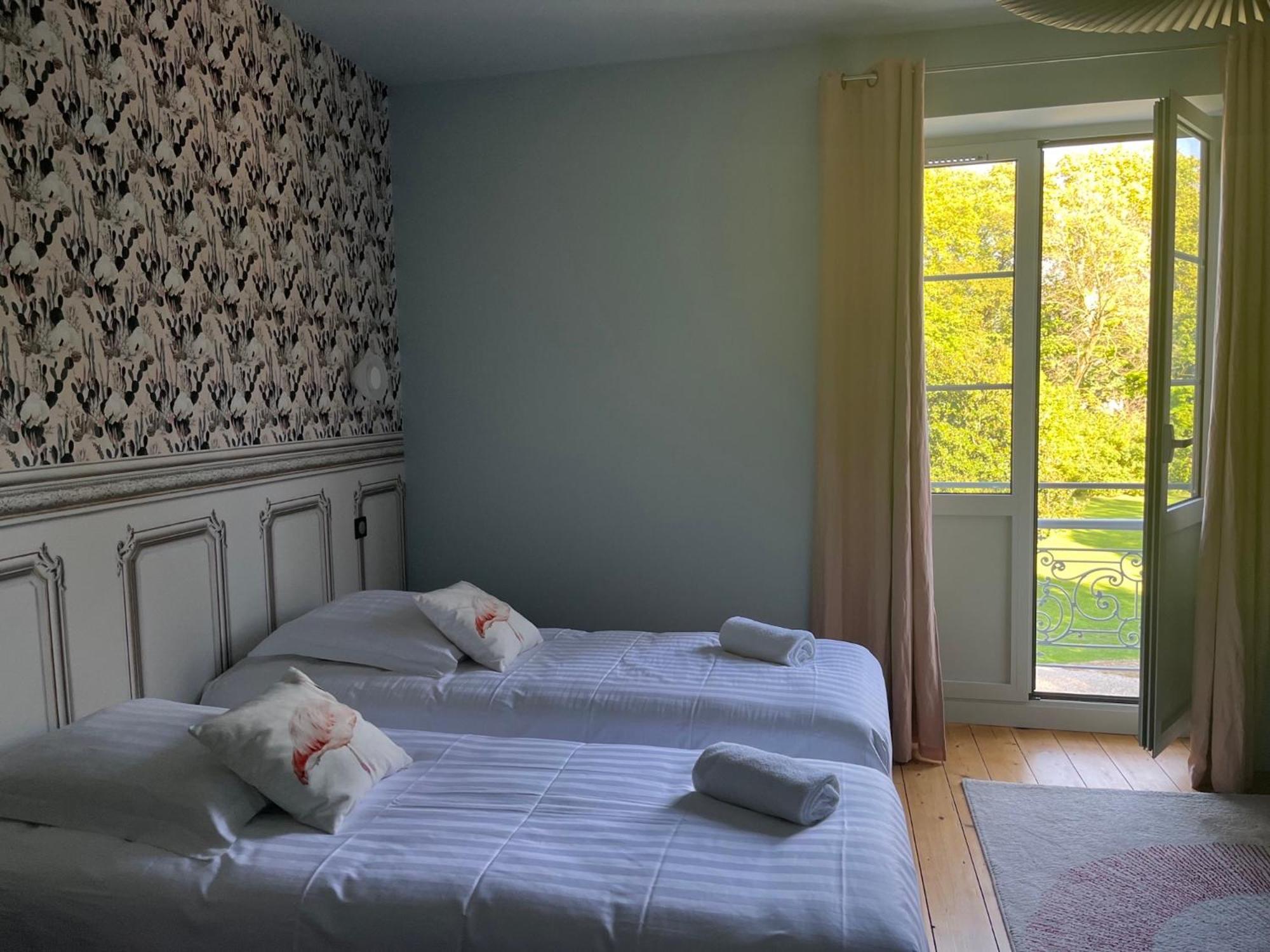 Domaine Clairfontaine Noyarey - Suites Junior Bagian luar foto