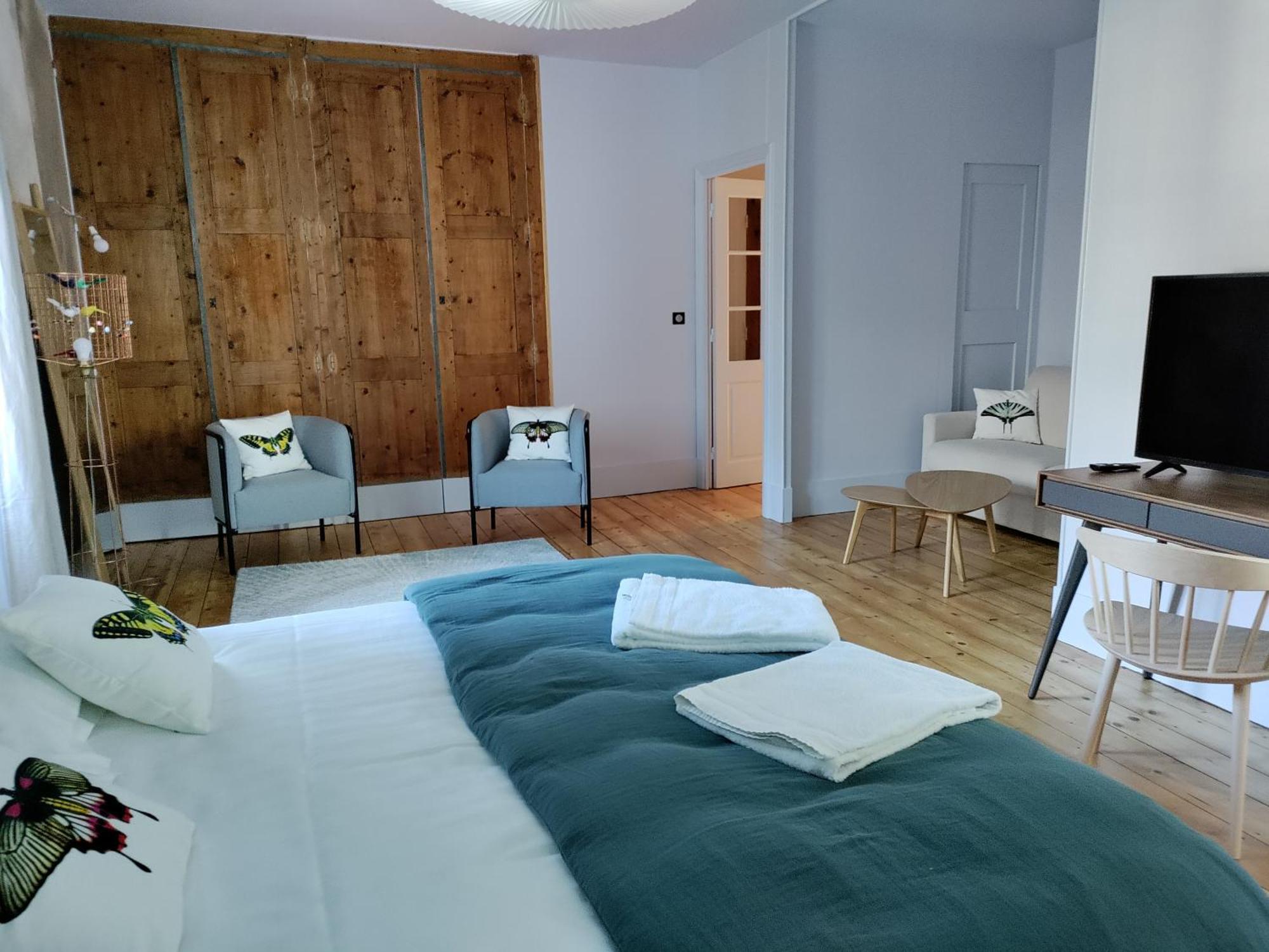Domaine Clairfontaine Noyarey - Suites Junior Bagian luar foto