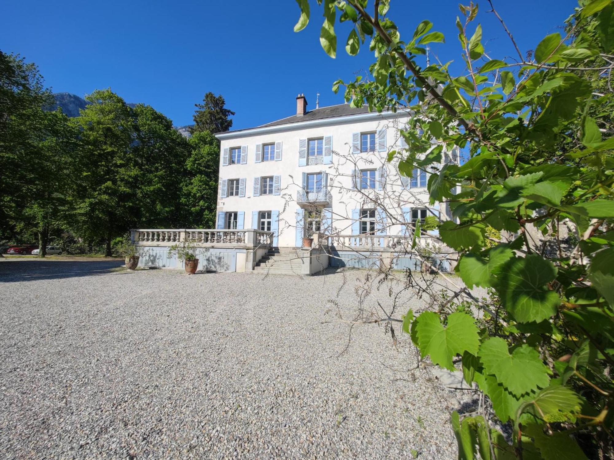 Domaine Clairfontaine Noyarey - Suites Junior Bagian luar foto