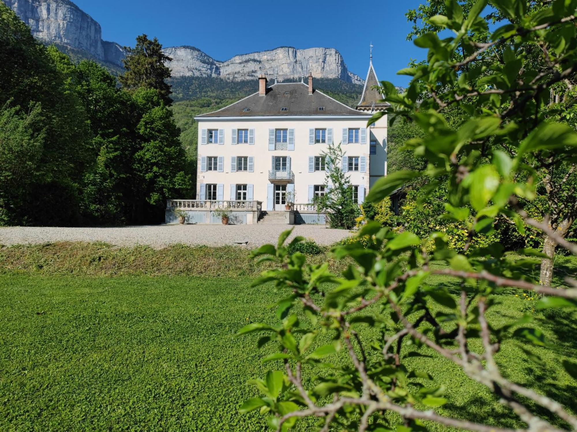 Domaine Clairfontaine Noyarey - Suites Junior Bagian luar foto