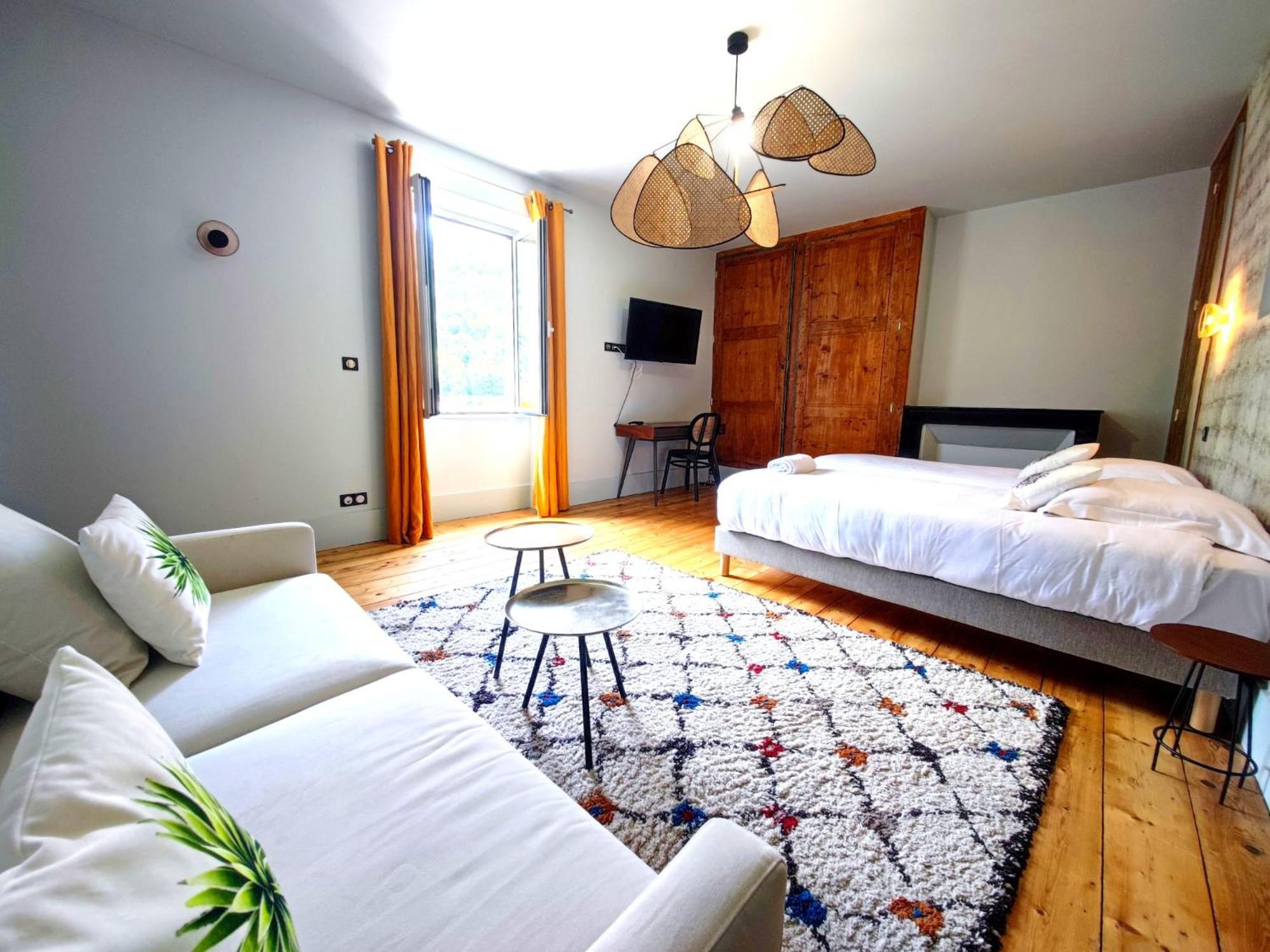 Domaine Clairfontaine Noyarey - Suites Junior Bagian luar foto