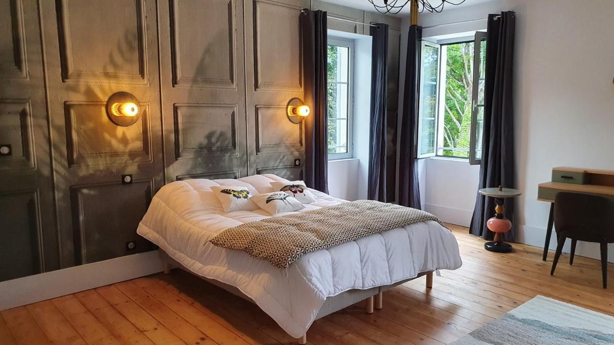 Domaine Clairfontaine Noyarey - Suites Junior Bagian luar foto