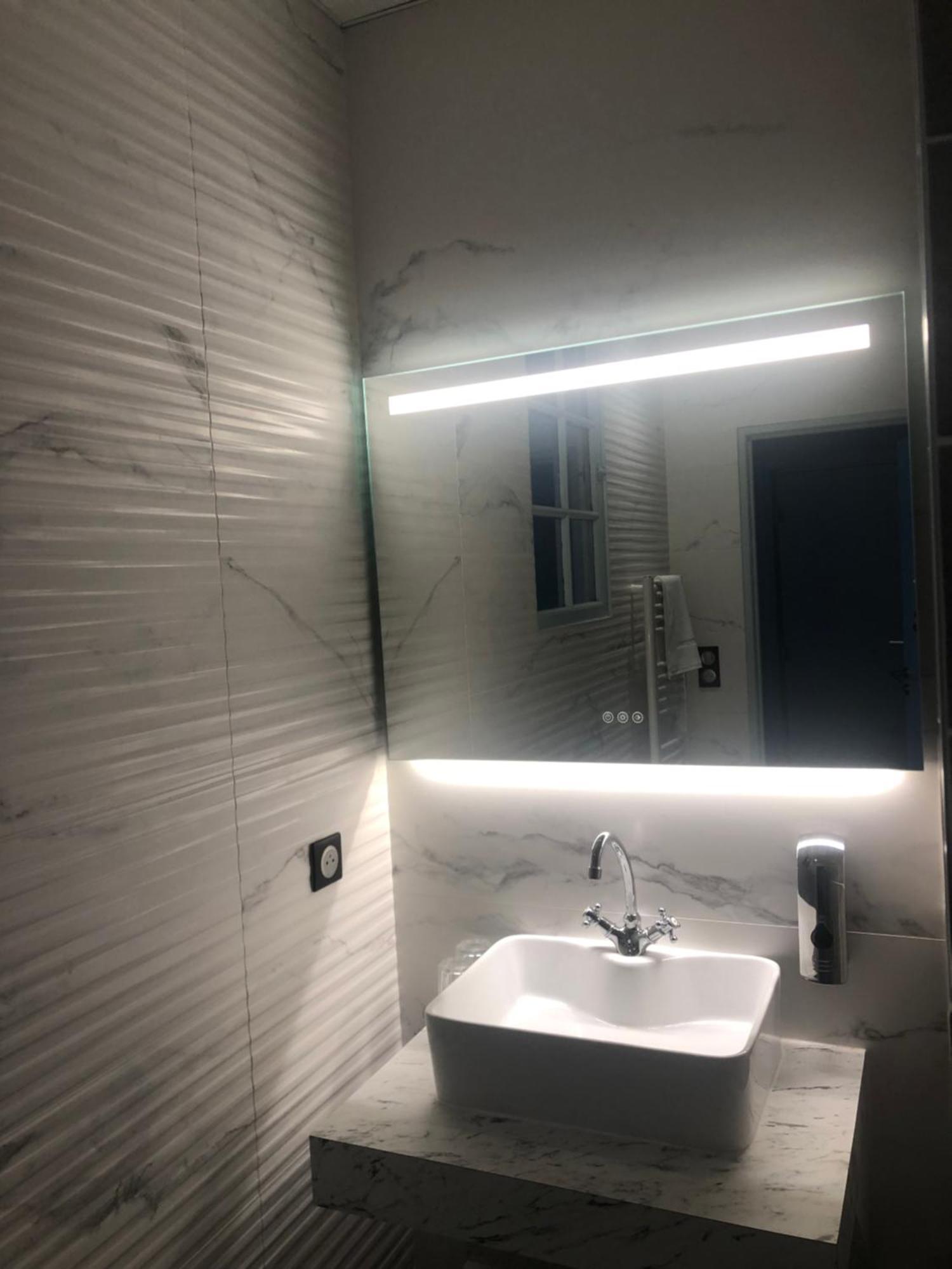 Domaine Clairfontaine Noyarey - Suites Junior Bagian luar foto